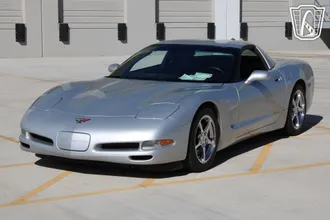 1998 Chevrolet Corvette photo 2