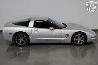 1998 Chevrolet Corvette photo 7