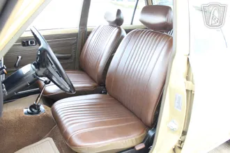 1973 Toyota Corona photo 7