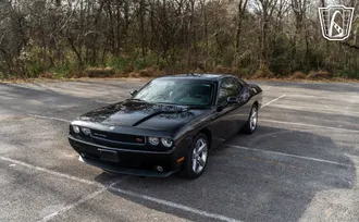 2009 Dodge Challenger photo 5
