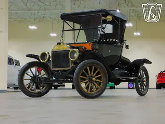 1914 Ford Model T photo 2