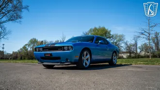 2010 Dodge Challenger photo 7