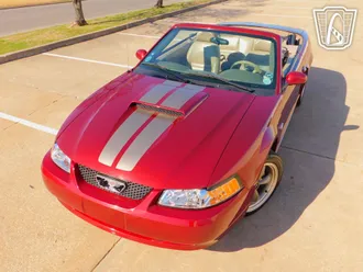2004 Ford Mustang photo 4