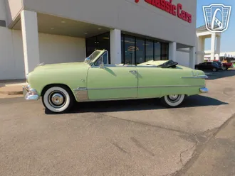 1951 Ford Custom photo 2