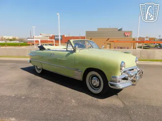 1951 Ford Custom photo 7