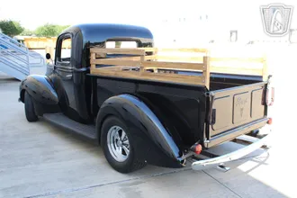 1940 Ford 1-1/2 Ton Pickup photo 6