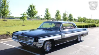 1962 Oldsmobile Starfire photo 2