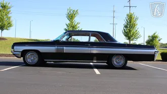 1962 Oldsmobile Starfire photo 7