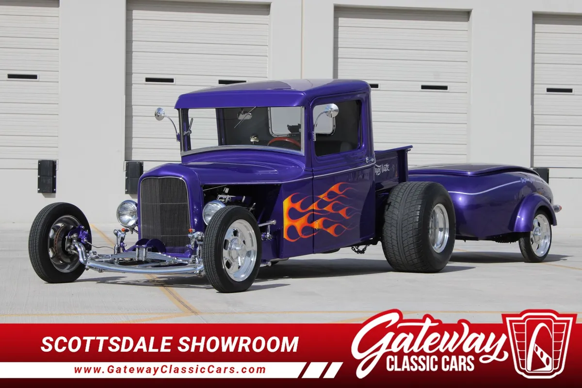 1933 Ford Pickup & Trailer "Grape-Nutz"