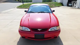 1995 Ford Mustang SVT Cobra photo 3