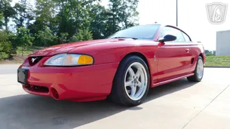 1995 Ford Mustang SVT Cobra photo 4