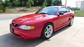 1995 Ford Mustang SVT Cobra photo 5