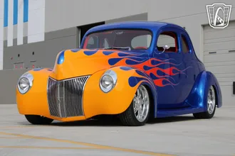 1940 Ford Coupe photo 2