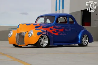1940 Ford Coupe photo 3