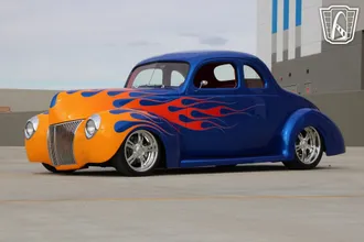 1940 Ford Coupe photo 4