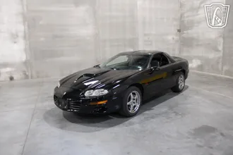 2000 Chevrolet Camaro photo 2