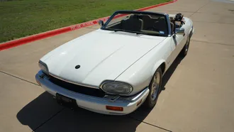1995 Jaguar XJS photo 2
