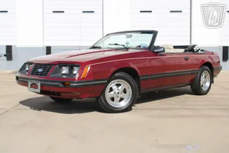 1983 Ford Mustang photo 4