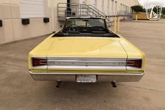 1966 Dodge Coronet photo 3
