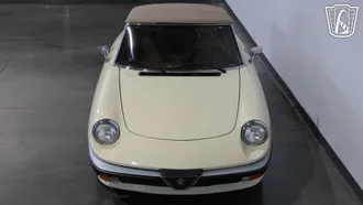 1985 Alfa Romeo Spider photo 5