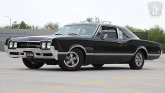 1966 Oldsmobile 442 photo 2