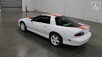 1997 Chevrolet Camaro photo 6