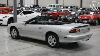 1998 Chevrolet Camaro photo 3