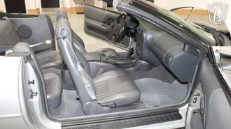 1998 Chevrolet Camaro photo 7