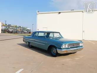 1963 Ford Galaxie photo 2