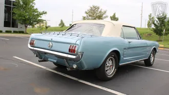 1966 Ford Mustang photo 4