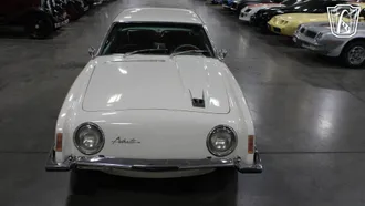 1964 Studebaker Avanti photo 2