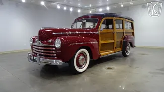 1947 Ford Woody photo 3