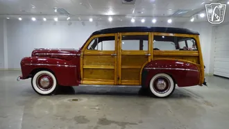 1947 Ford Woody photo 6