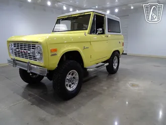1977 Ford Bronco photo 2