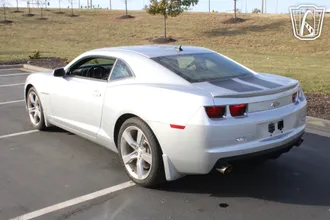 2010 Chevrolet Camaro photo 3