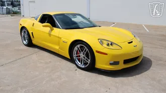 2007 Chevrolet Corvette photo 2