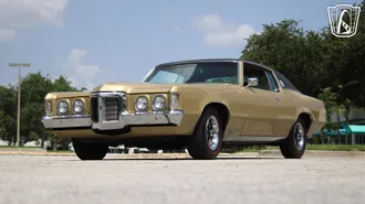 1969 Pontiac Grand Prix photo 2