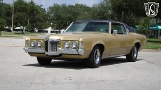1969 Pontiac Grand Prix photo 3