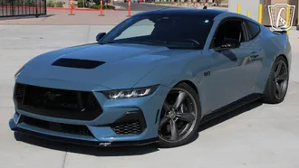 2024 Ford Mustang GT photo 2