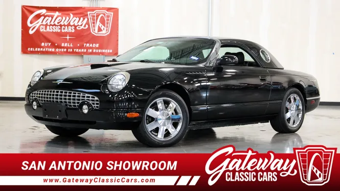 2002 Ford Thunderbird