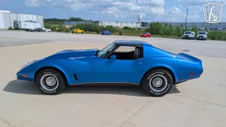 1977 Chevrolet Corvette photo 5