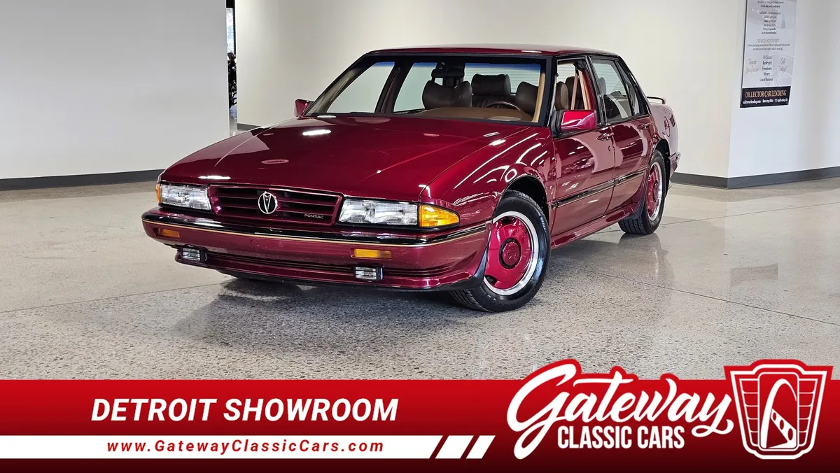 1989 Pontiac Bonneville SSE