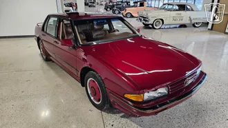 1989 Pontiac Bonneville photo 4