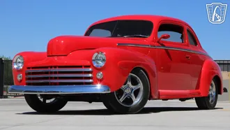 1948 Ford Deluxe photo 2