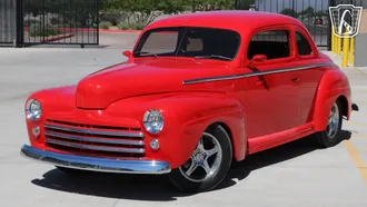 1948 Ford Deluxe photo 4