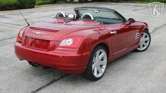 2005 Chrysler Crossfire photo 3