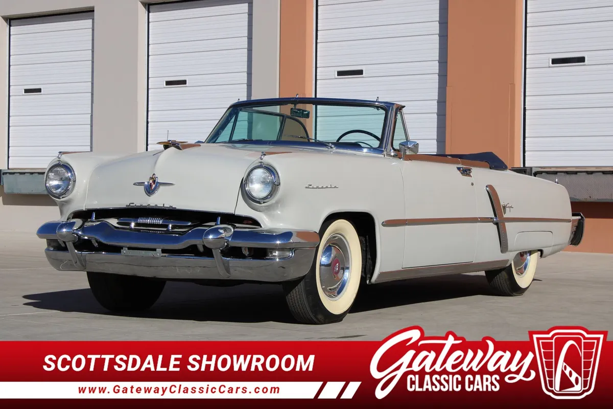 1952 Lincoln Capri