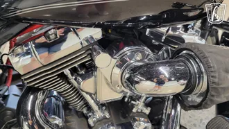 2012 Harley Davidson FLHR photo 7