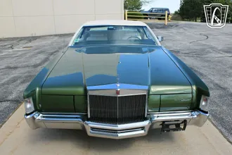 1972 Lincoln Continental photo 4
