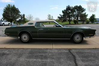 1972 Lincoln Continental photo 6